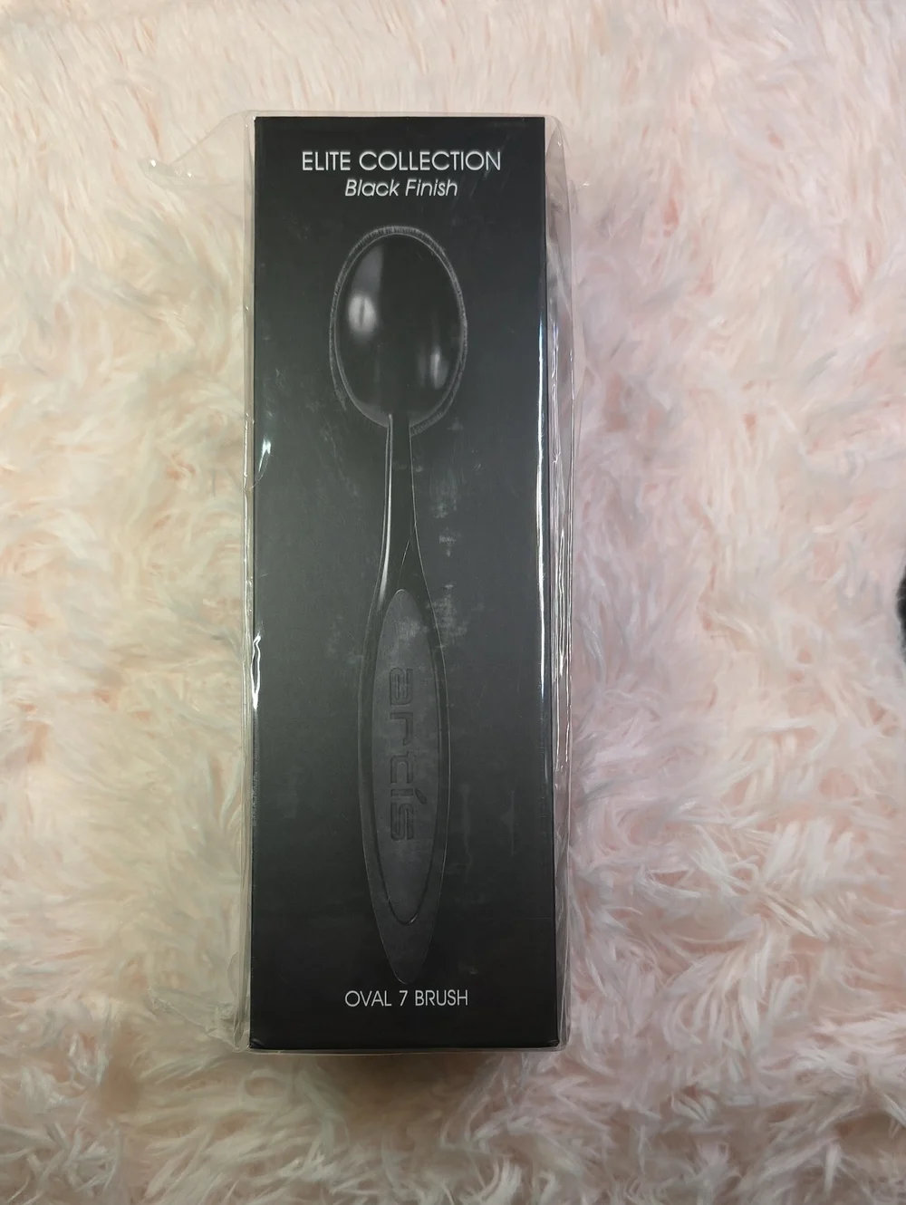 artis Elite Collection Oval 7 Brush - Black